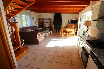 Ferienhaus in Plouhinec mit Terrasse