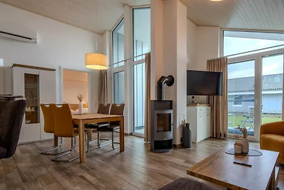 Ferienhaus mit Sauna im Ferienpark Mirow