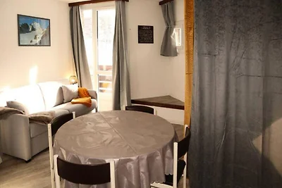 Wohnung in Boussolenc mit Skizugang