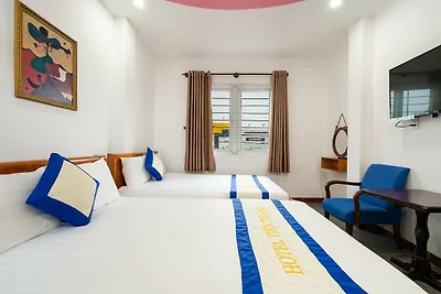 Ruim luxe familieverblijf in Tan Phu