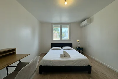 Casa tranquilla con terrazza e parcheggio