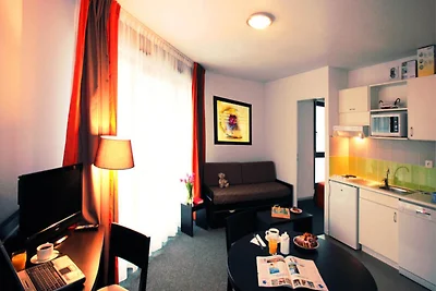 Aparthotel a Nancy con piscina riscaldata