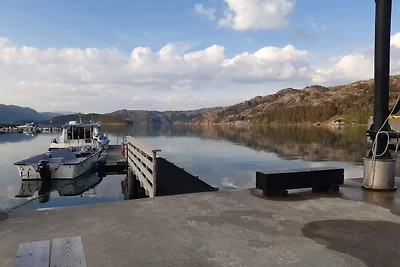 6 person holiday home in Huglo-By Traum
