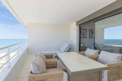 Moderne Maisonette mit Terrasse mit Meerblick