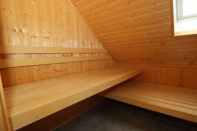 Daelenbroeck Ensuite Sauna 8
