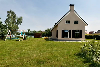 Einfamilienhaus mit Wellness und Ausflugsboot