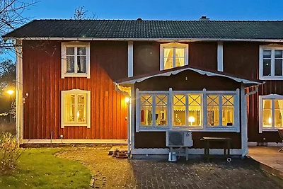 9 persone case ad RONNEBY-By Traum
