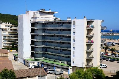 Wohnung in Estartit mit Meeresstrand