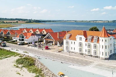 Juwel von Hejlsminde mit Meerblick