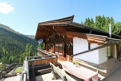 Appartement in Hochfügen met een tuin