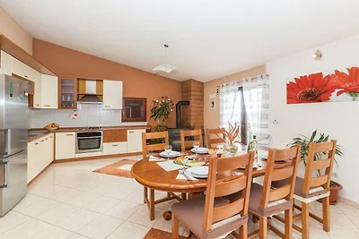 Mediterranean Stylish Villa with Pool in Kast...