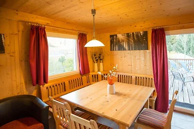 Chalet avec piscine à Annaberg