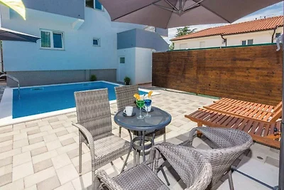 Villa mit 1 Schlafzimmer