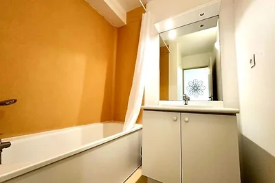 Wohnung in Avène nahe Thermalbad & Wege