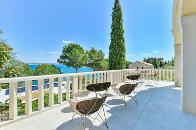 Villa Mediterranea sulla spiaggia