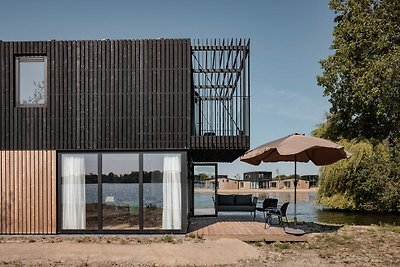 Luxuriöse Lodge mit Terrasse und Balkon