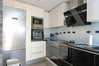 Apartment Tonka - Two Bedroom Apartment -...