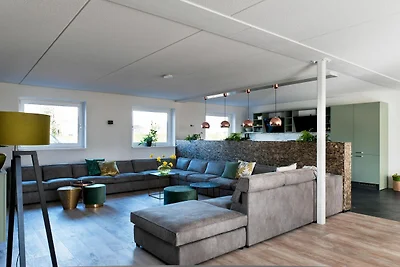 Luxuriöses Gruppenhaus mit Sauna und...