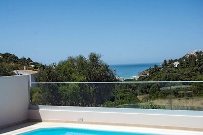 Casa vacanze di buon gusto con piscina privat...