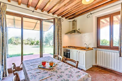 Moderno appartamento in cascina a Suvereto co...