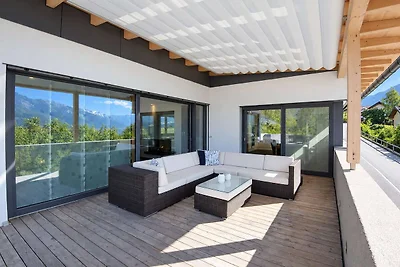 Villa in Tirol mit Pool