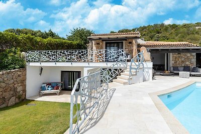 Villa a Porto Cervo con piscina