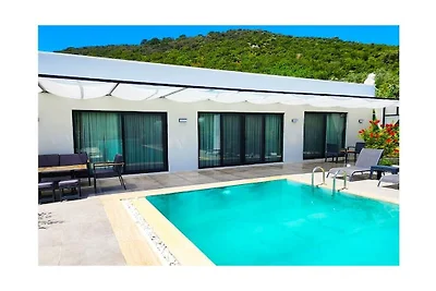 Villa in Fethiye met zwembad