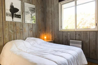 Casa a Plomeur vicino alla spiaggia di La...