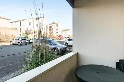 Marineblaue Residenz f�r drei Personen