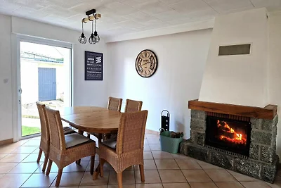 Holiday home with garden in quiet location,...