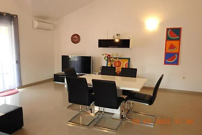 Expansive Ciovo Apartment with Sea-Views, Bal...