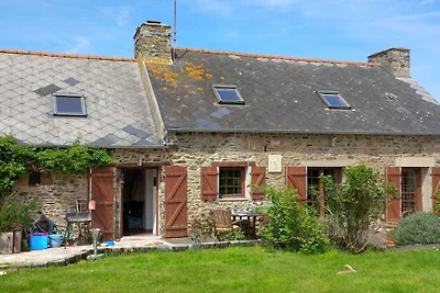 Ferienwohnung in Yvias mit Barbecue
