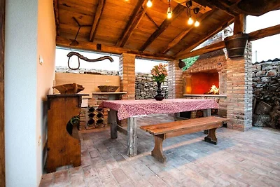 Villa in Krmed mit Schwimmbecken