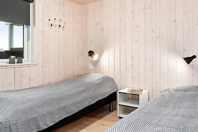 Maison de vacances pour 24 a Hasselberg