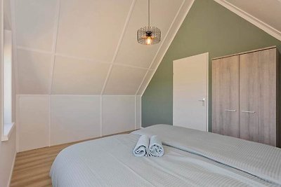 Modernes Ferienhaus in Scherpenisse mit...