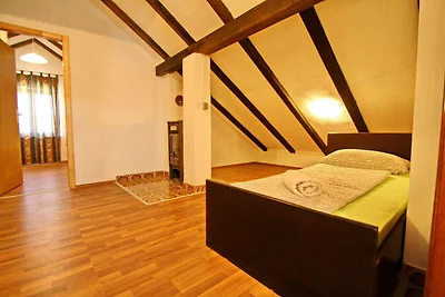 Apartments Lemeš - Comfort One Bedroom Apartm...