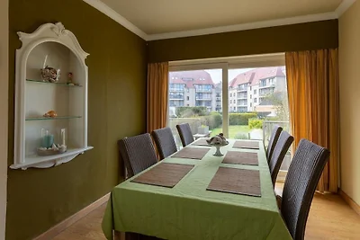 Bella casa vacanze a Ostenda sul mare con una...