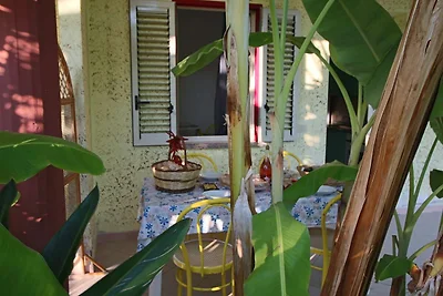 Residence op 8 km afstand van Tropea, zwembad...