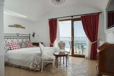 Ruhige Nocelle Villa mit Pool