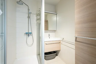 Wohnung an der Zeedijk mit Meerblick