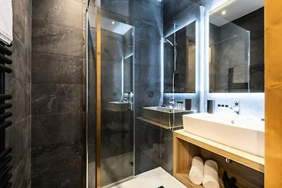 Appartamento a La Chapelle vicino agli impian...