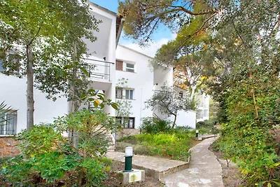 Apartment mit Gemeinschaftspool für 4...