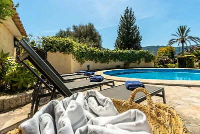 Villa in Pollenà mit privatem Pool und Grill