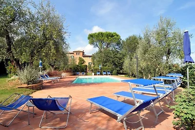 Castello esclusivo in Toscana con piscina...