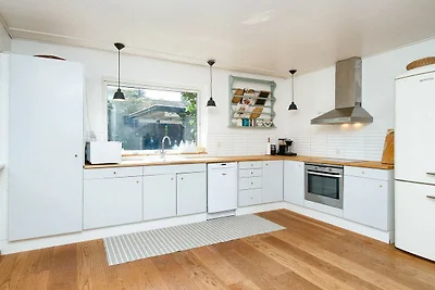 8 Personen Ferienhaus in Asnæs