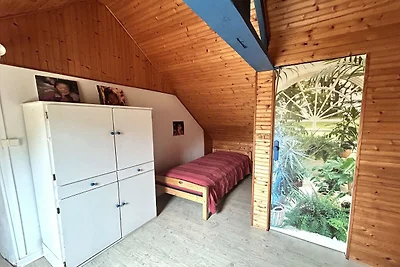 Haus in ruhiger Lage mit eingezäuntem Garten