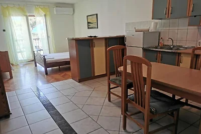 Apartments White House - Two Bedroom Apartmen...