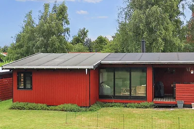 4 Personen Ferienhaus in Væggerløse-By Traum