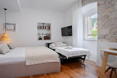 Apartments Nonna  - Studio Apartment