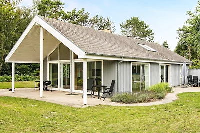 8 Personen Ferienhaus in Væggerløse-By Traum
